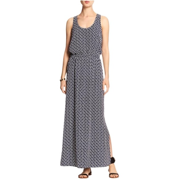 Banana Republic Dresses & Skirts - Banana Republic Navy and White Maxi Dress Women’s Size 10